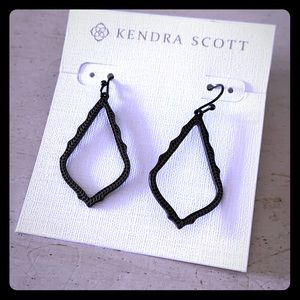 Kendra Scott Sophia earrings gunmetal